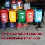 Tempat sampah fiber