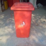 Tempat sampah plastik HDPE