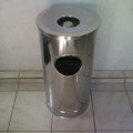 tempat sampah stainless