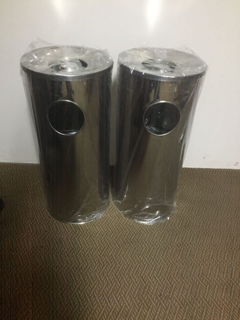 tempat sampah stainless