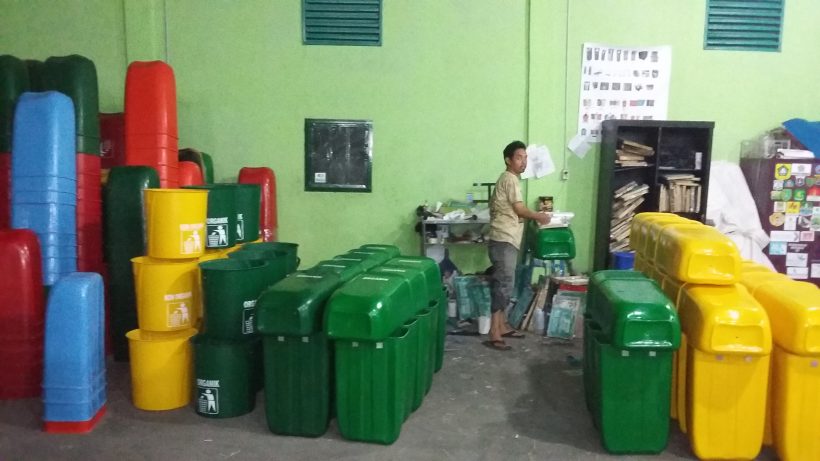 harga tempat sampah jakarta