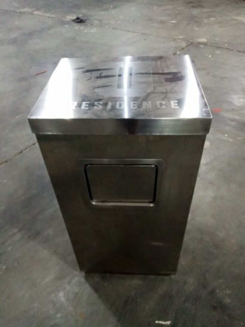 Jual tempat sampah stainless di bandara majalengka kertajati